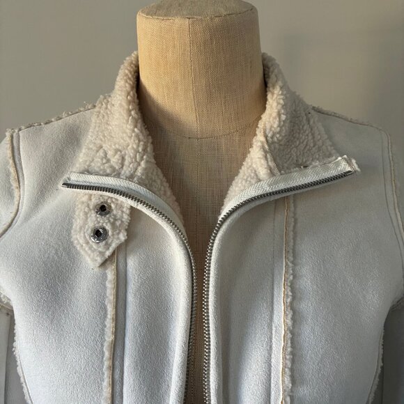 VTG Bebe Women's Suede Winter Jacket w/Sherpa Lining - Picture 4 of 16